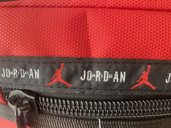 Chest bag Jordan bolso de pecho pechera bolson estilo Rapero. Estilo Tactico Chest Rig Bag for Sale in Houston TX OfferUp