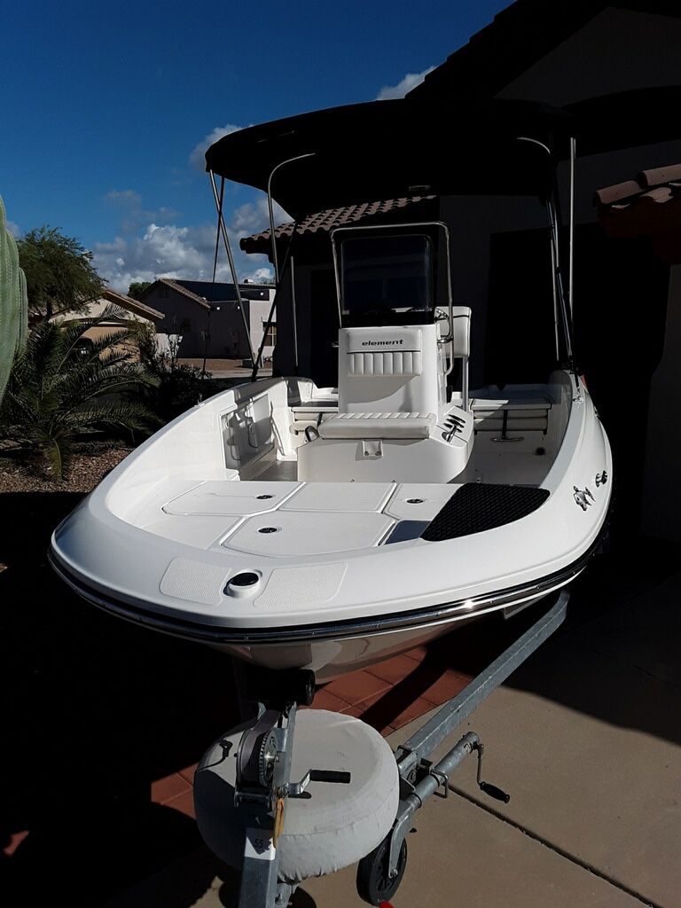 2017 bayliner F16 Element