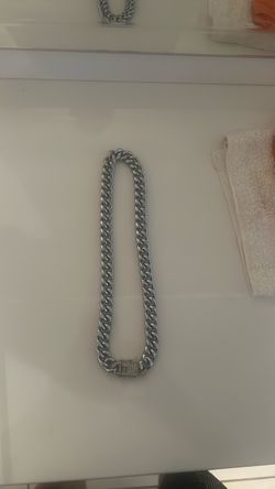 Stainless steel necklace