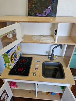 Kids play kitchen