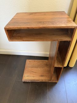 End/Accent Table
