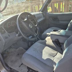 2003 Mazda B4000