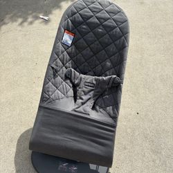 Babybjorn bouncer