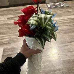 Flower Vase With Flowers 