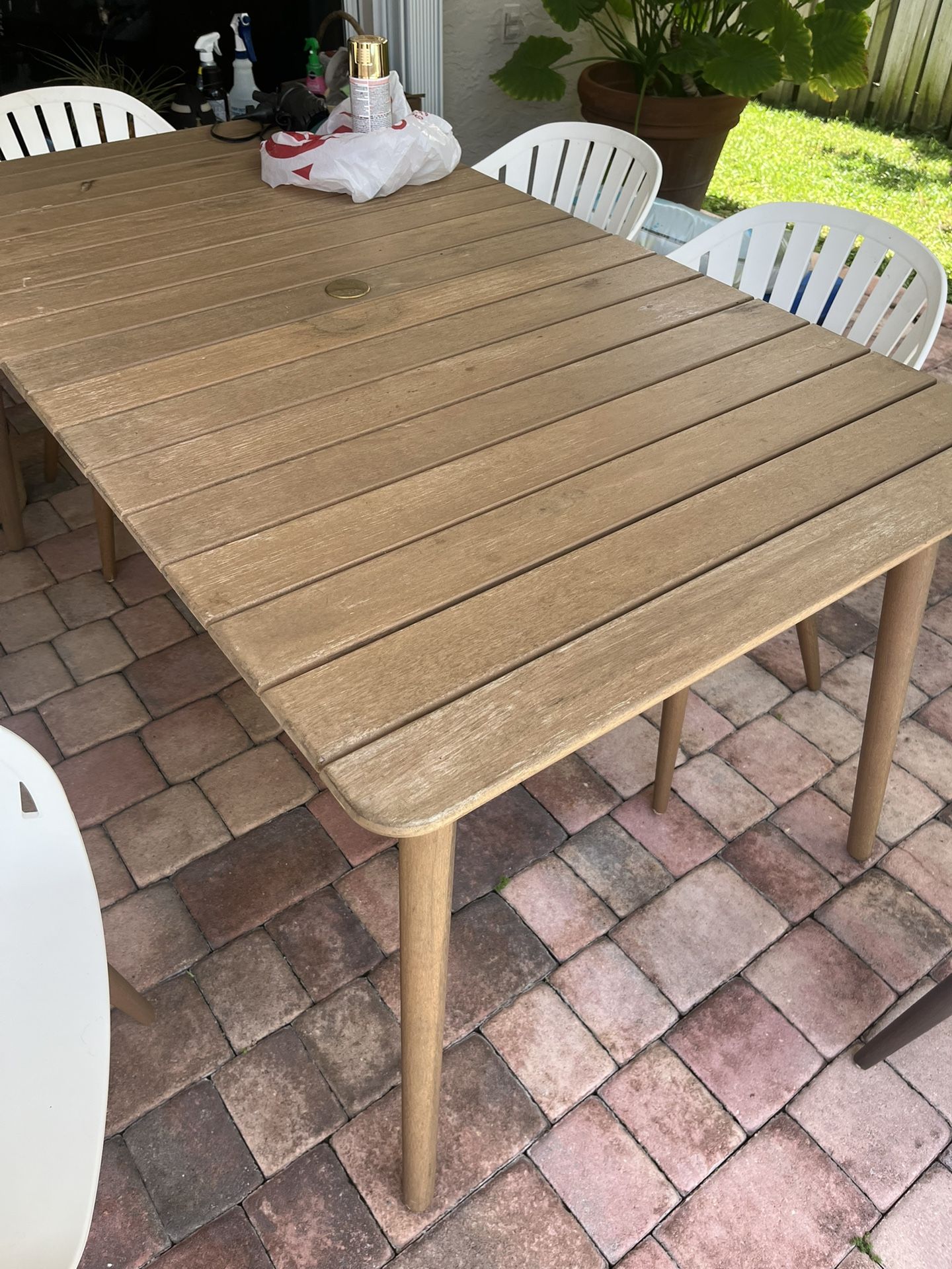 Picnic Table 6 Chairs