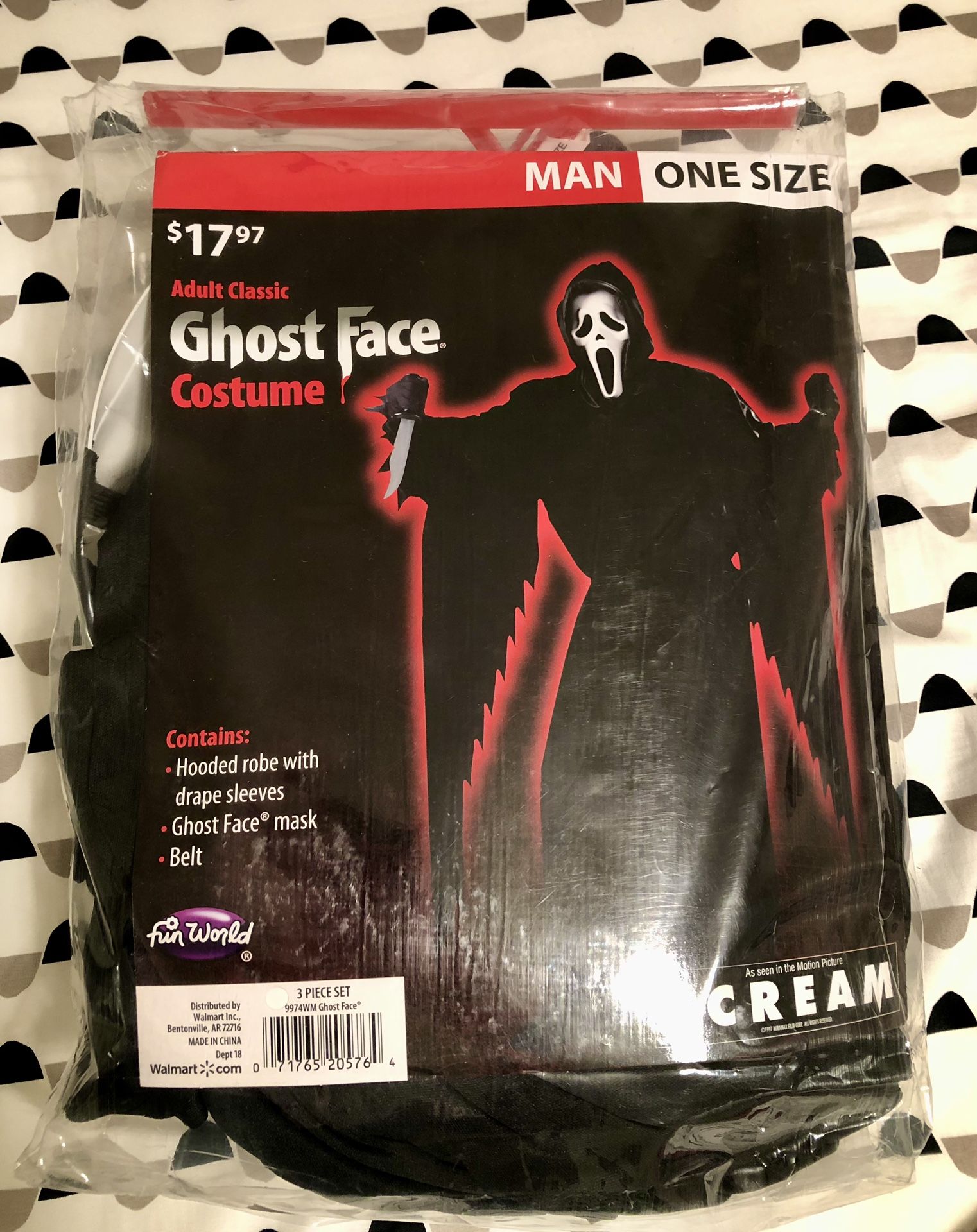 Adult Scream Ghost Face costume 