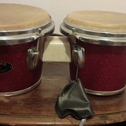 Bongos with tuning key