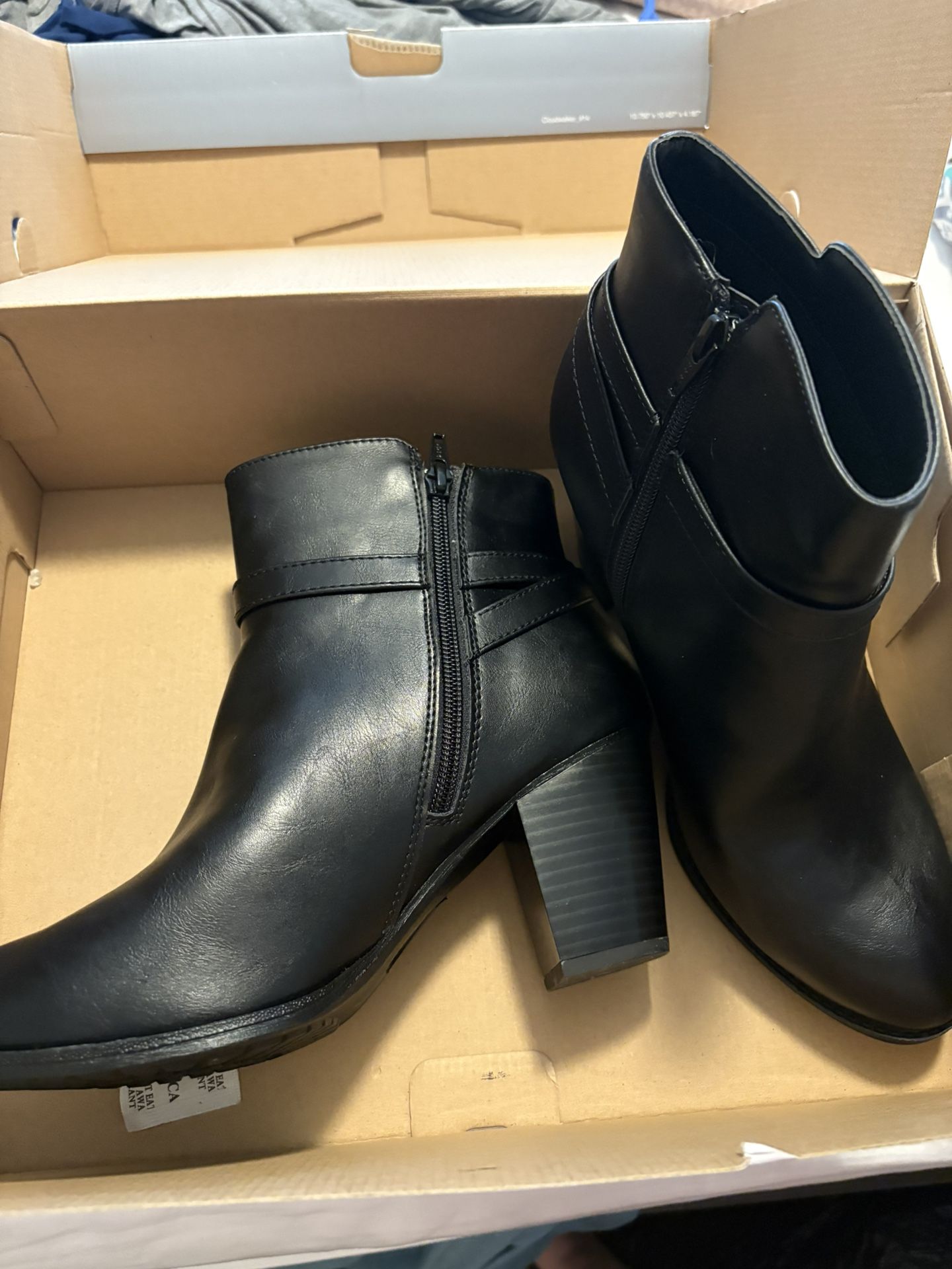 Cloud Walker Black boots