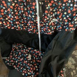 NIKE windbreaker Jacket With Matching Leggings 