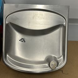 Water Fountain Sink
