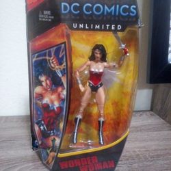 DC Wonder Woman Unlimited Figure