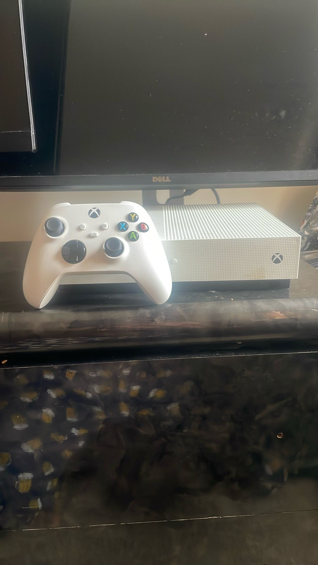 Xbox One S Console Bundle – 500GB with Controller