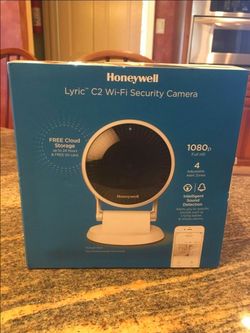 NEW Home WiFi & Security Camera Bundle – Orbi, eero, Honeywell & Motorola