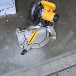 Dewalt 10 Pulgadas Como Nuevo 