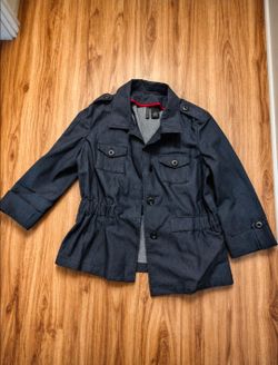 Women's Jacket – Size Large