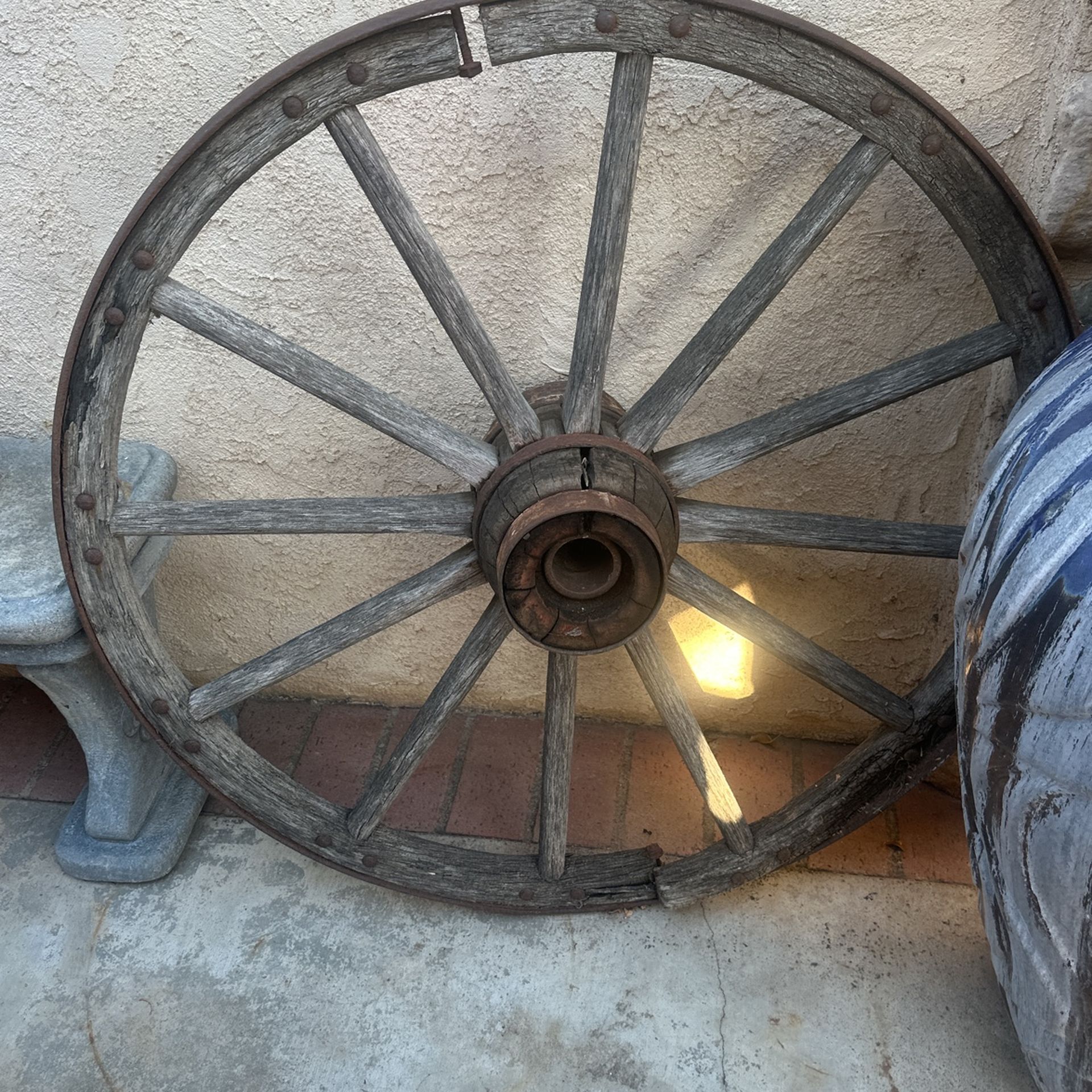 3 Wagon Wheels