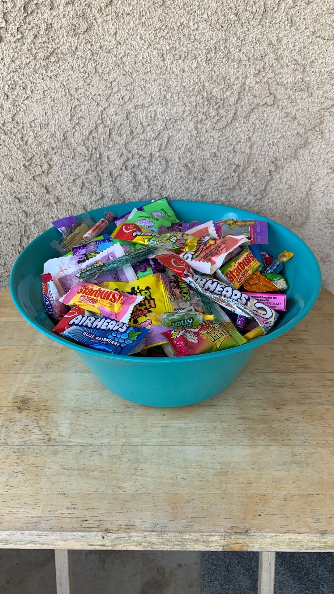 CANDY LOTS OF ASSORTED CANDY,SKITTLES STARBURST SMARTIES AIR HEADS SOUR PATCH KIDS, GREAT FOR PIÑATA OR BIRTHDAY CANDY BAGS