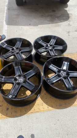 Set of 4 Dodge Ram Gloss Black Wheels