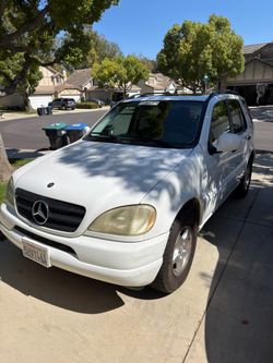 Mercedes ML320