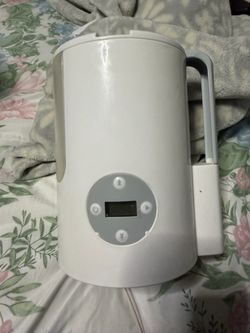 Munchkin bottle warmer