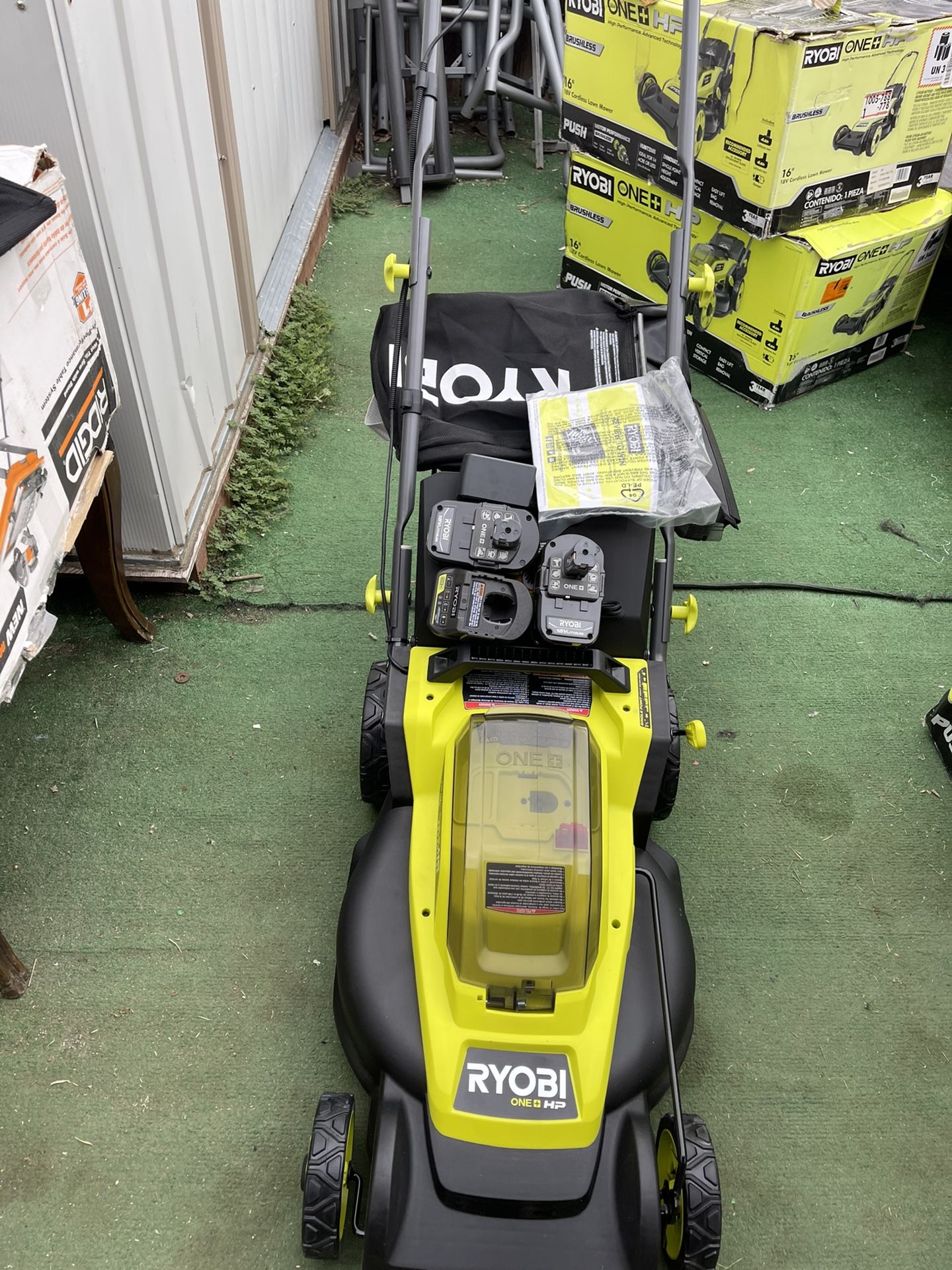 Ryobi beschichteten 18V Lawn Mower