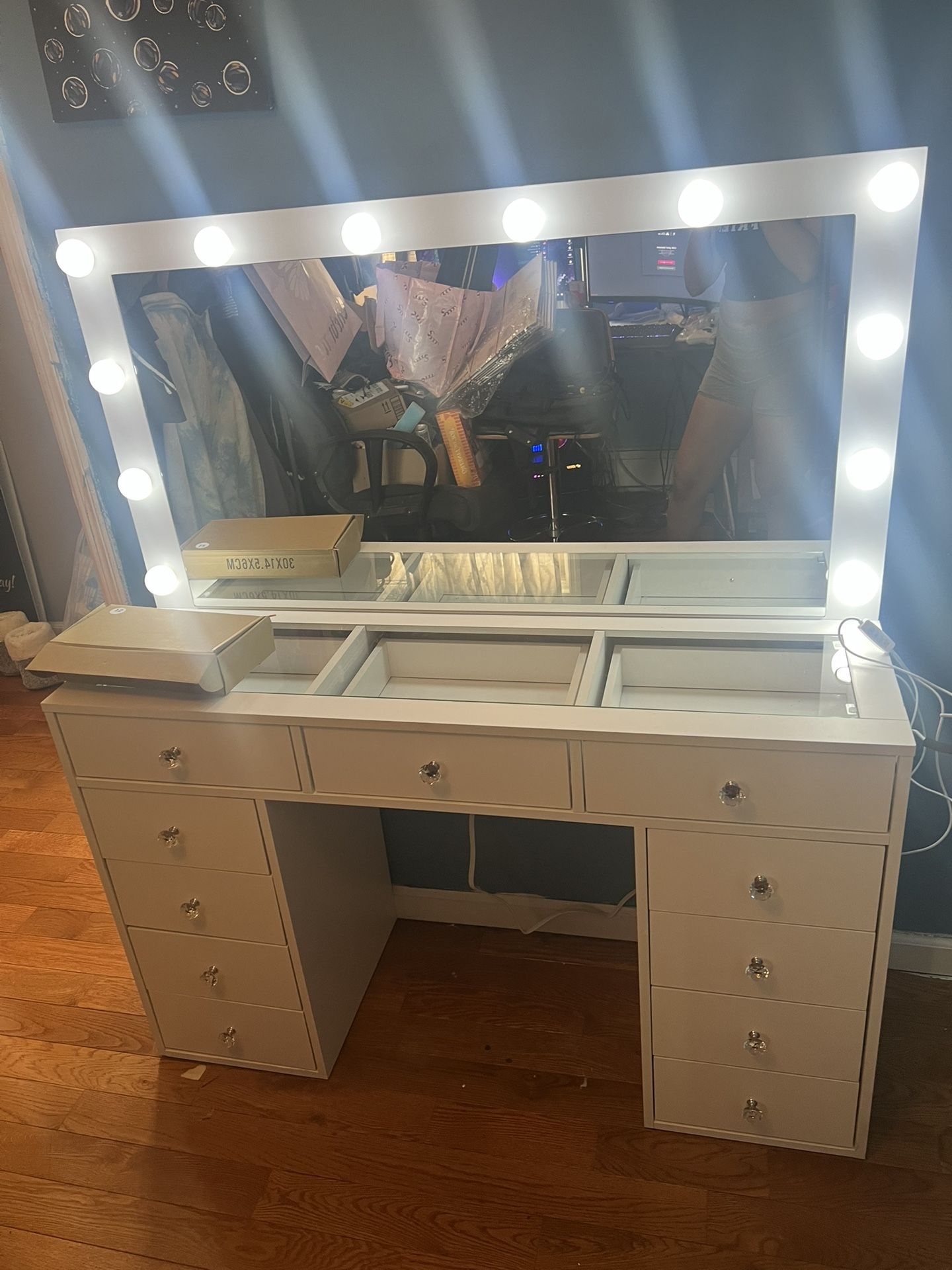 Brand New Makeup Vanity, New In Box