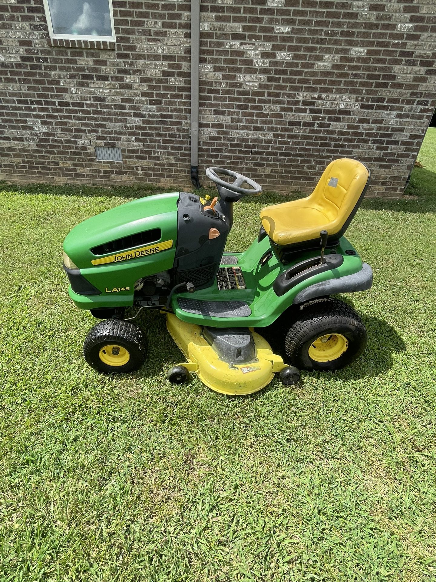 Mower John Deere La 145 Weekend Special No Codes Text And Calls Only