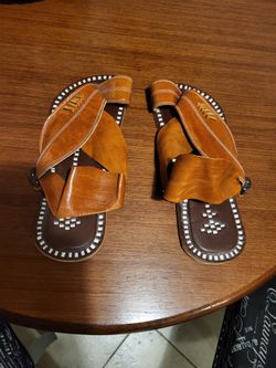 Pakistani sultan sandals