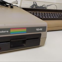 Vintage Commodore 64 Computer System Floppy Drive And Keyboard