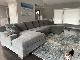 Modern RUG 12’ X 9’