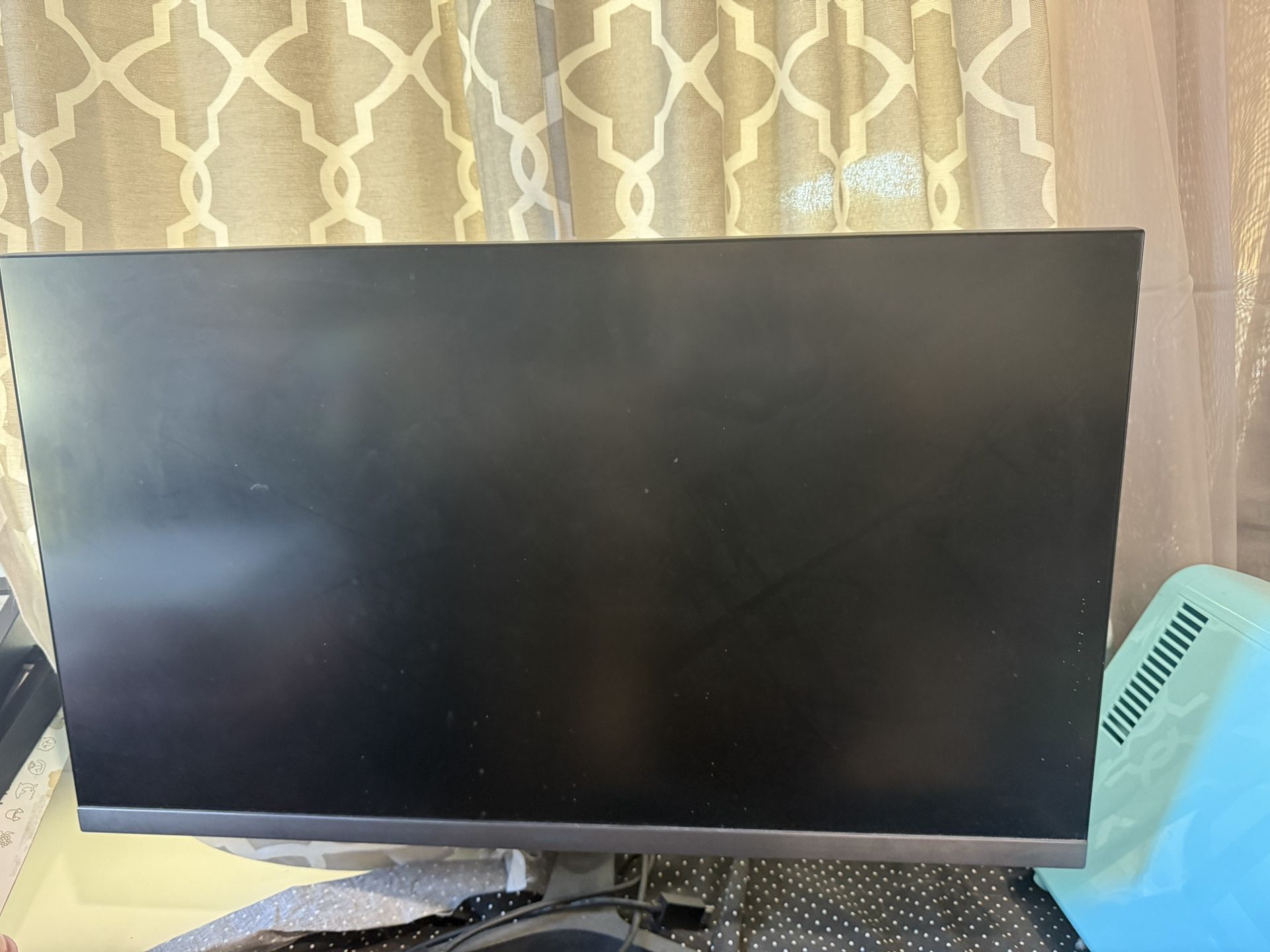 Samsung Black Monitor