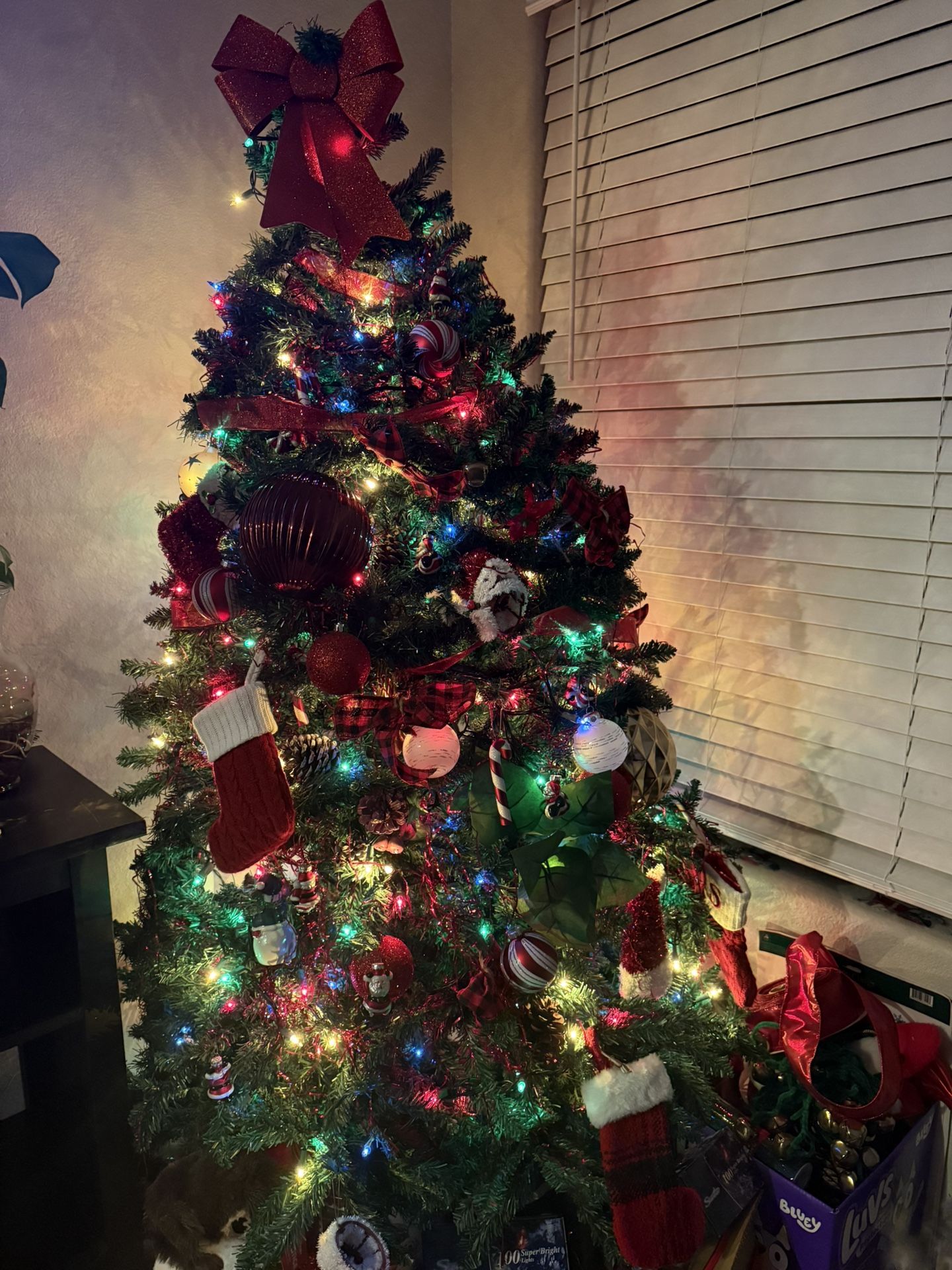 6.5ft Tree! Not Prelit But Will Include Lights 