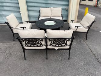 Patio,Outdoor furniture,Hanamint,2 Love Seat,2 Club chairs,Cushions,Fire pit.