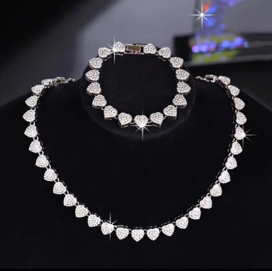 2 Pcs Fully Iced Heart Shape 14K White Gold Plated Cubic Zirconia 24 Inches Chain Necklace And Bracelet Set