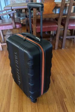 Timberland 21 Hardside Spinning Carry on Suitcase