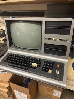 Vintage Radio Shack TRS-80 Model lll Computer + Modem & Cassette w/ Original Boxes - Powers on
