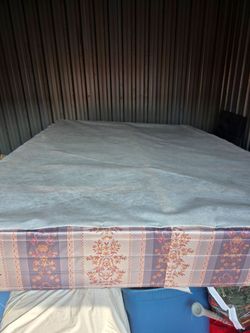 Memory foam mattress and Box spring