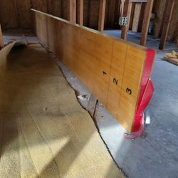 Shuffleboard  Table & Metal Stand