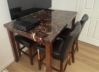 Counter Height Dining Table with 2 Chairs