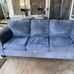 Free Couch 