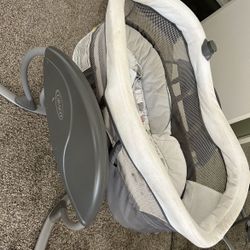 Graco Baby Swing