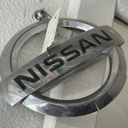 Nissan Front Emblem
