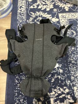 BabyBjörn Baby Carrier One