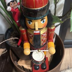 Garage Sale  Sat.  Christmas Items