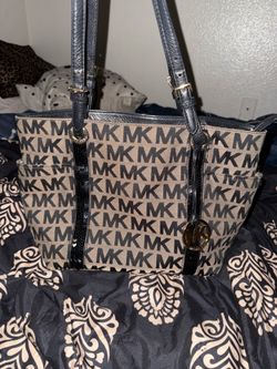MK purse