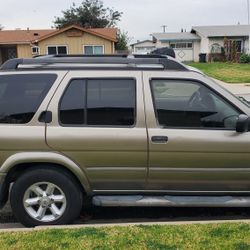2004 Nissan Pathfinder