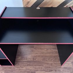 Tiered Gaming Desk 3’Lx3Hx21”W