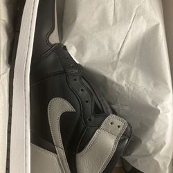 JORDAN 1 SZ 13 Shadow 1