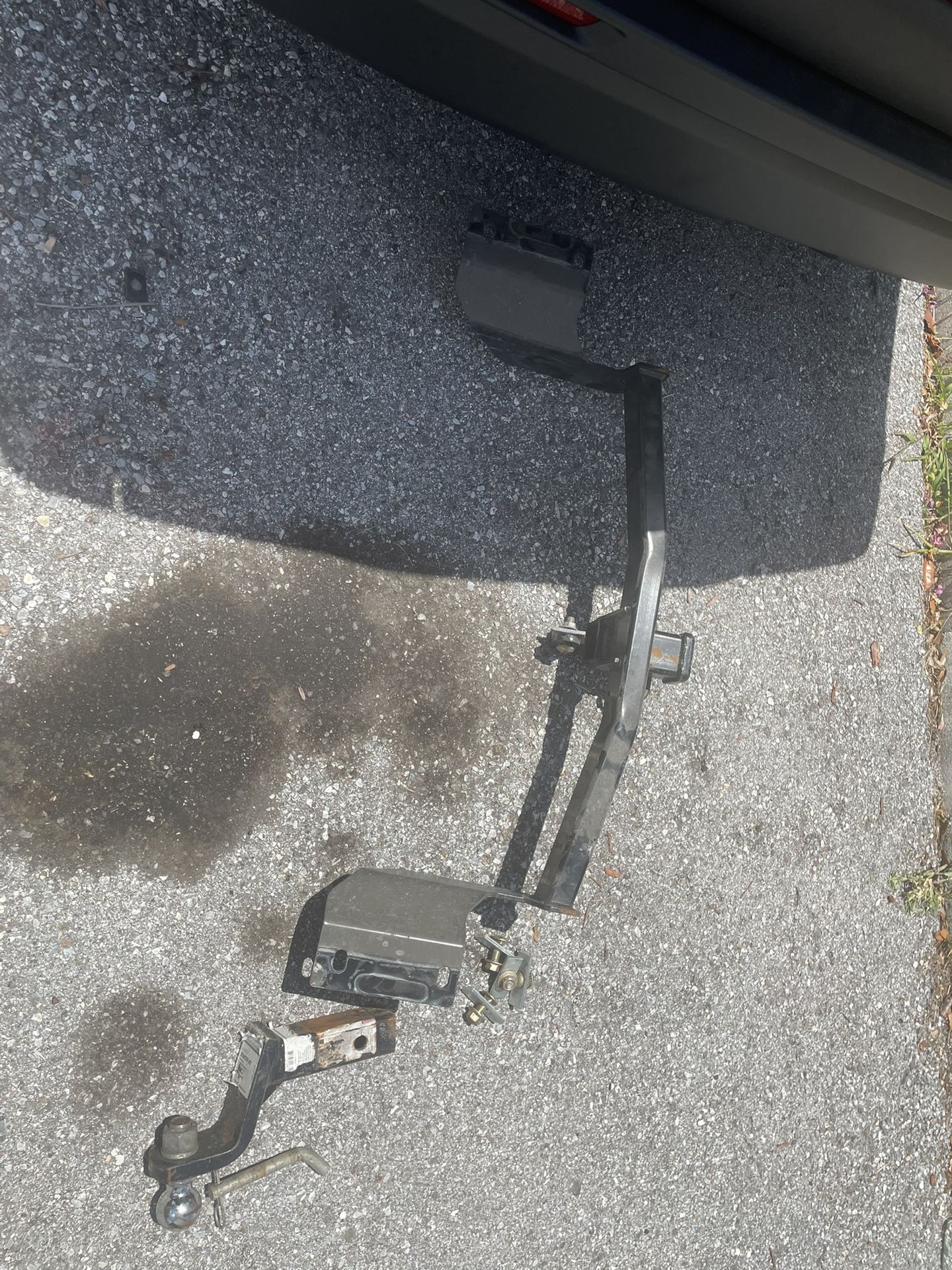 Trailer Hitch And Harness