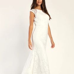 New White Lace Cap Sleeve Mermaid Maxi Dress Wedding Gown  Size: M Lulu's 
